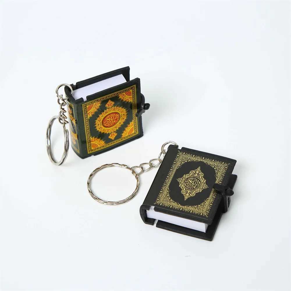 1 resin Islamic mini ark Quran key chain Muslim real paper readable pendant key ring key chain religious jewelry giftXJ250319