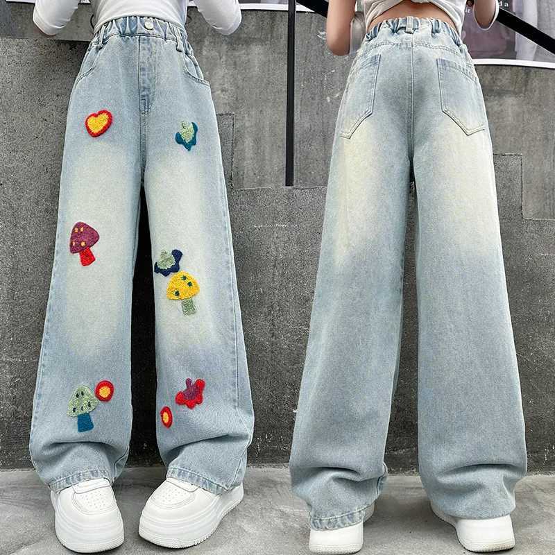Teenage Girl Jeans Spring and Autumn 2025 Childrens Cute Mill Mushroom Embroidery Trouser Childrens Straight Leg Loose Wide Leg JeansT2502320