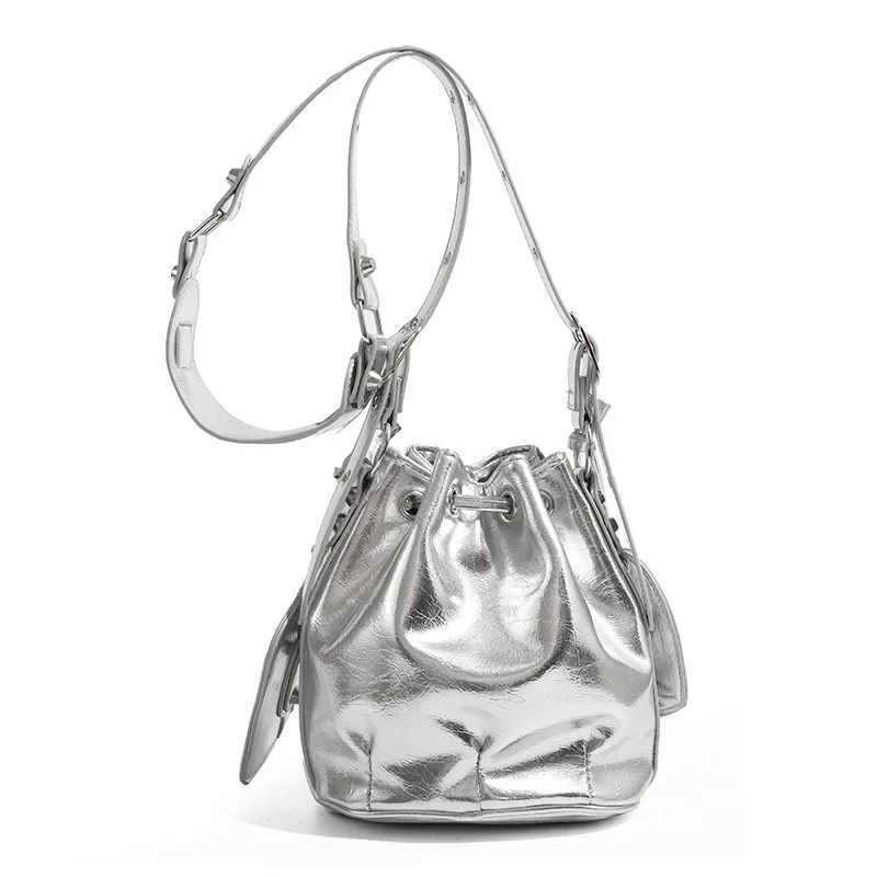 New version Drstring shoulder bag fashionable bucket bag bicycle bag high-end casual commuting shoulder bag cross body bag Y250319