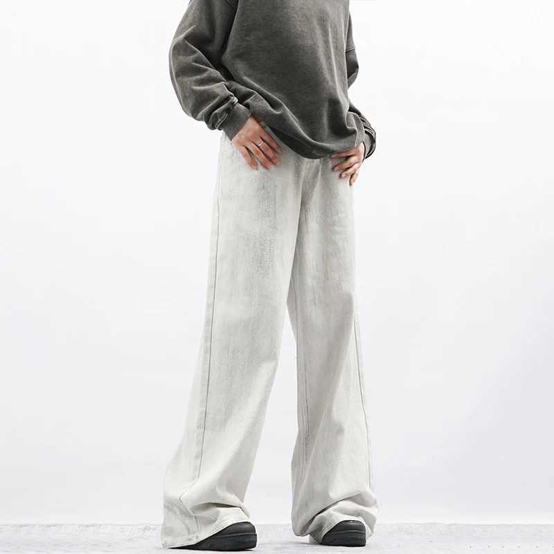 New Men Loose Daily Draping Wide Leg Jeans Male Vintage Design Wash White Denim Pants Fashion Streetwear Casual Denim TrousersT250319