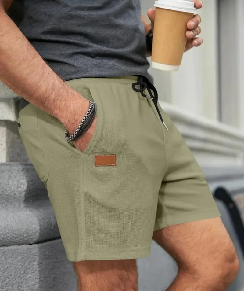 2024 Summer Solid Color Outdoor Sports Shorts Breathable Loose Fitness Training Mens 250312