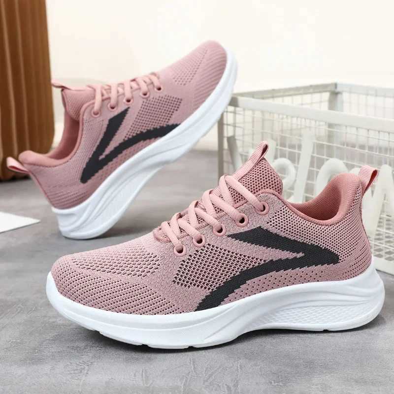 Running Shoes 2025 Spring New Foreign Trade Womens Shoes Hot Large Size Cross border Soft Bottom Casual Sports ShoesW250320