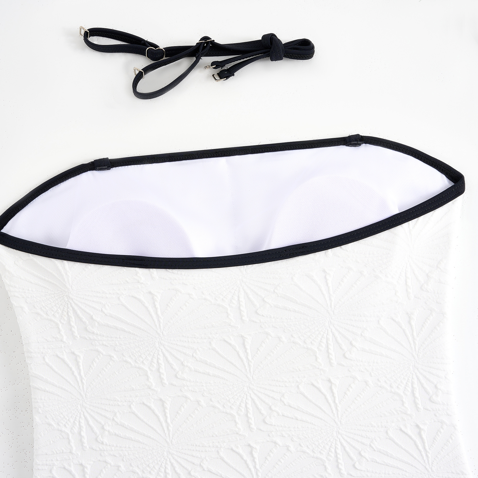 Trendy Women Textured Swimsuit Modest One Piece Swimwear Soft Pads Bandeau Ladies Spaghetti Strap Contrast Trimmed Bathing Suits Beach Wear