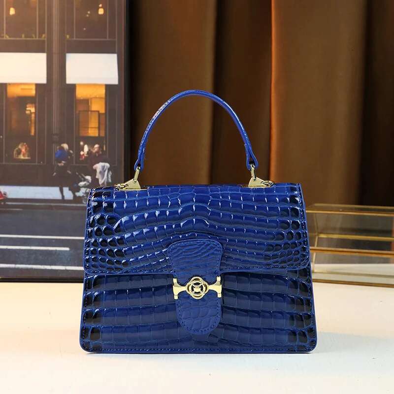 New Women's Fashionable Arch Bead Small Square Bag, Versatile Daily Handbag, Atmospheric Business Commuting Shoulder Crossbody