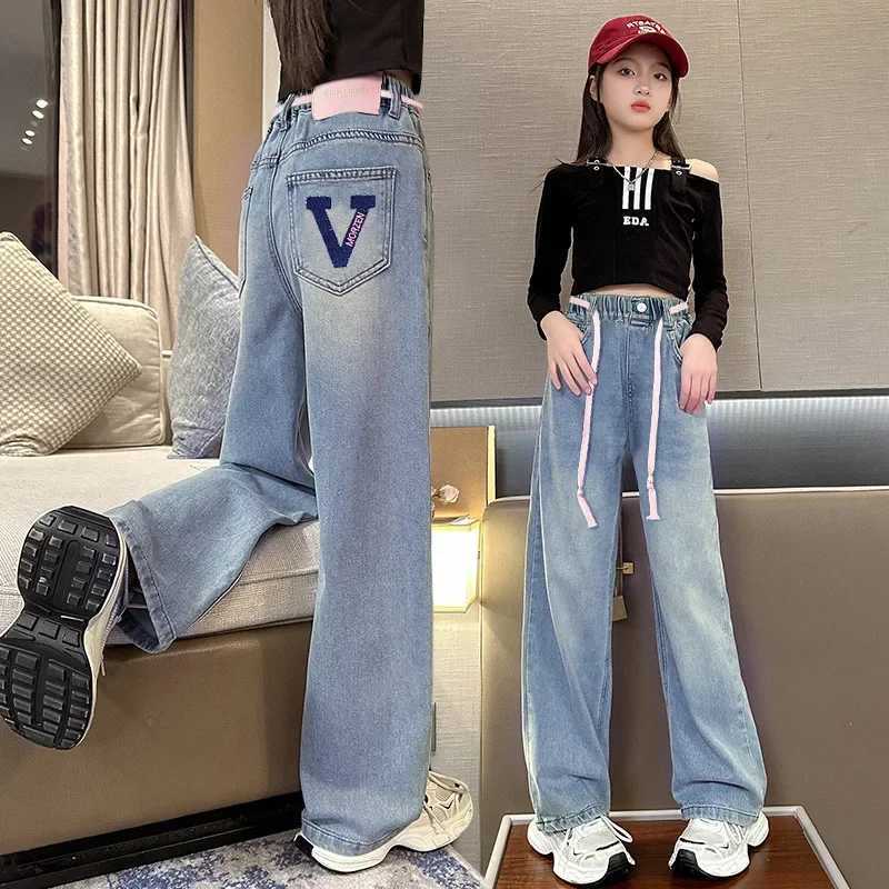 Big girl loose straight jeans school denim wide leg butterfly embroidery design Trouser childrens elastic waist pantsT250326