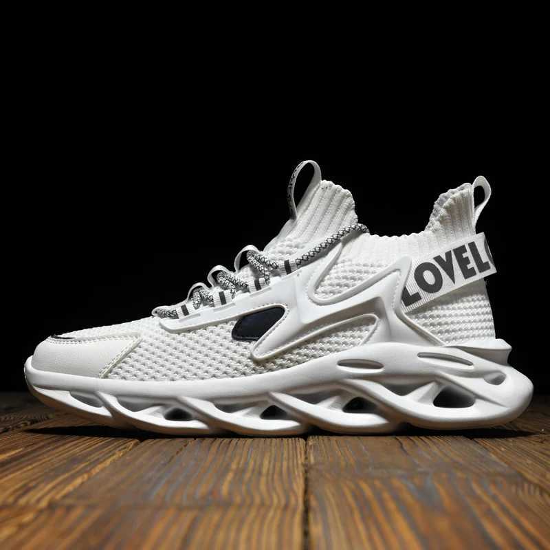 New Fashion Red Mens Running Shoes Summer 2023 Breathable Mesh Sports Shoes Mens Outdoor Sports Shoes Large Size 46 Zapatillas HombreW250320