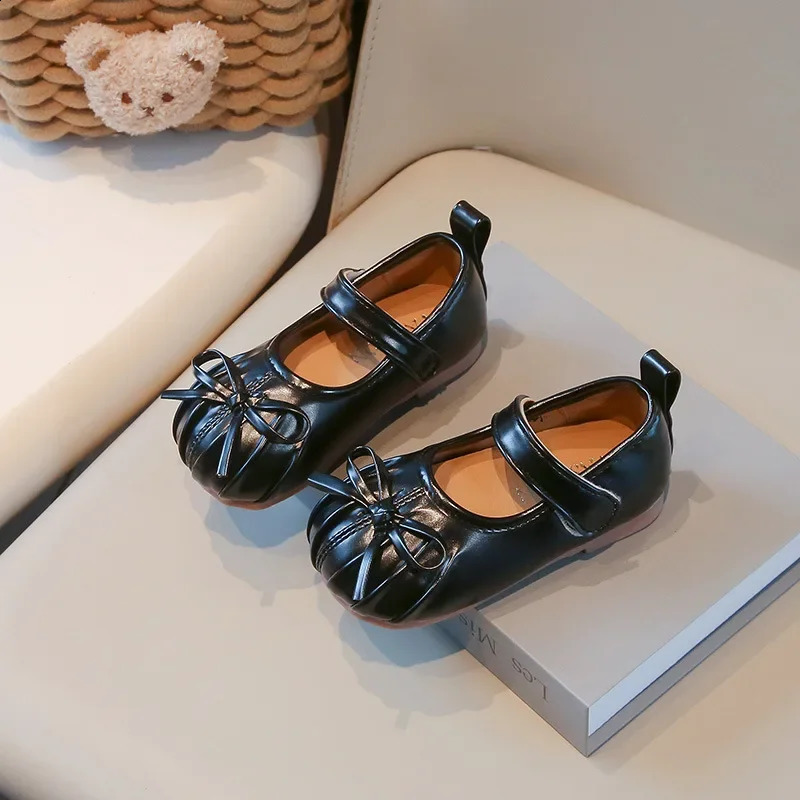 Fashion Bow Girl Princess Shoes Spring Baby Kids Walking Shoes Soft Sole Childrens Flat Leather Shoes 1-3 Year Old 250319