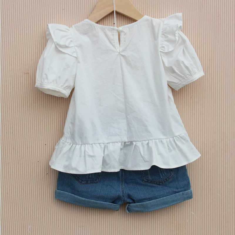 Korean Puff Sleeve Shirts for Teenage Girls Cute Solid Color Blouses Children White Ruffle Sleeve Tops Kids Clothes 8 To 12YearsT250320