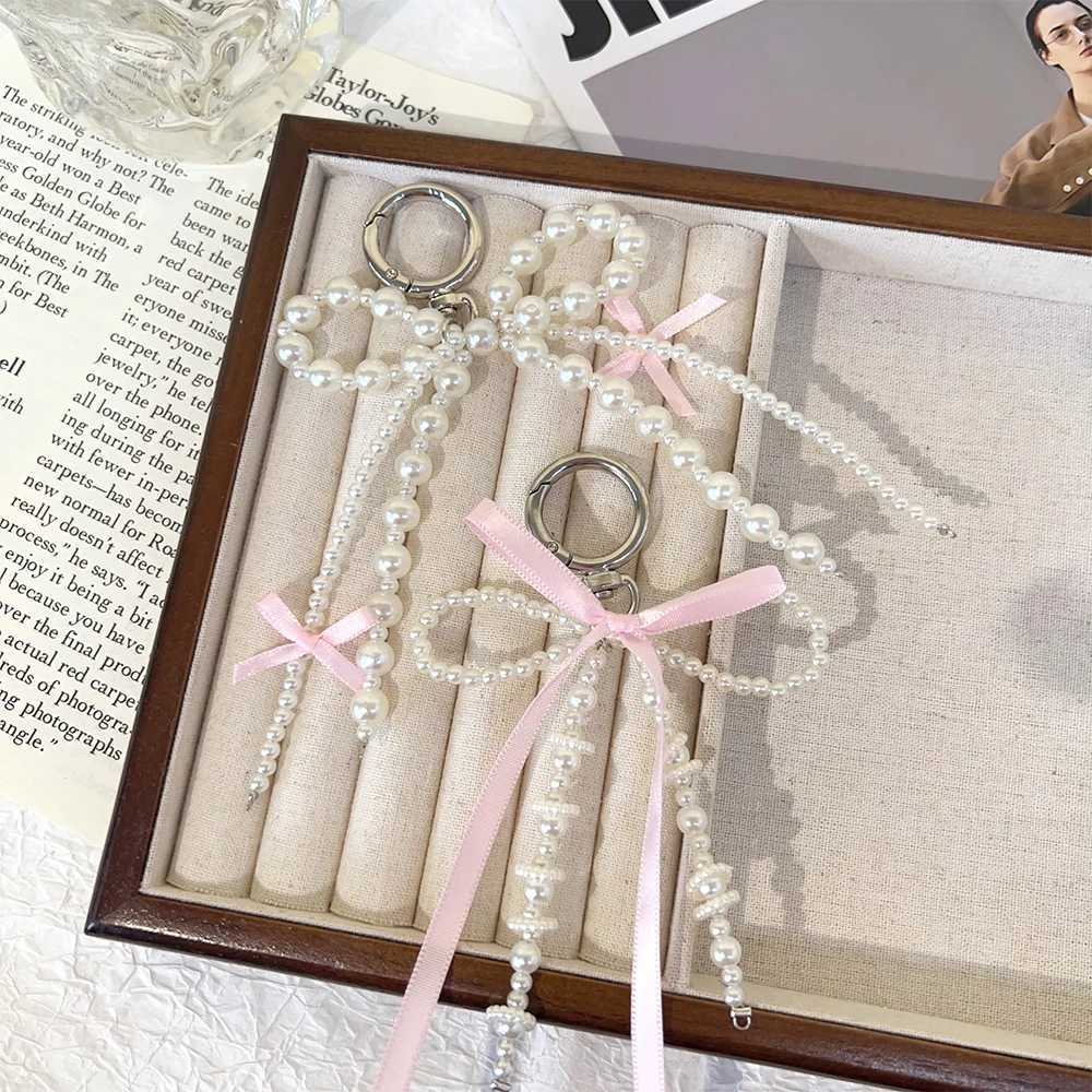 2PCS New Korean Sweet Pearl Bow Keychain Heart Pendant Keychain Y2K Pink Aesthetic Keyholder Girl Bag Pendant AccessoriesXJ250319