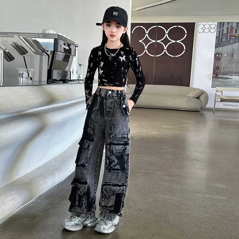 Spring. Autumn childrens retro American black and gray gradient cargo pants suitable for girls loose denim jeans with large pocketsT250326