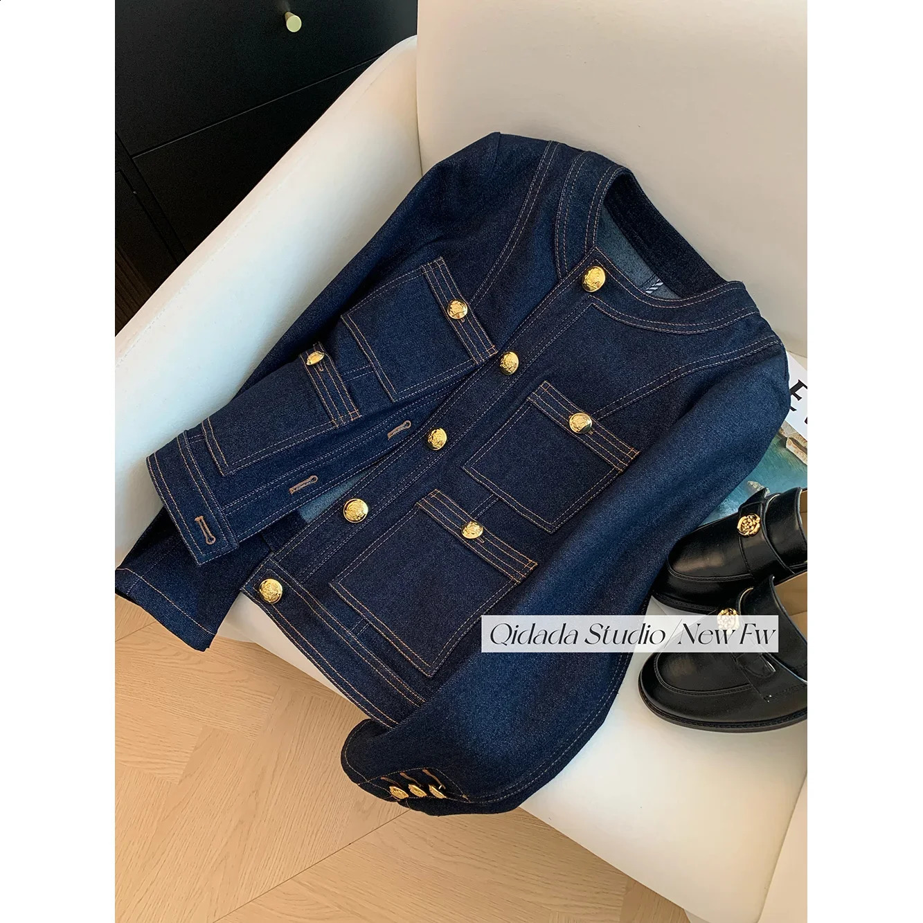 Blue round neck classic style denim jacket womens clothing spring/summer high-end short sleeved retro loose temperature 250317