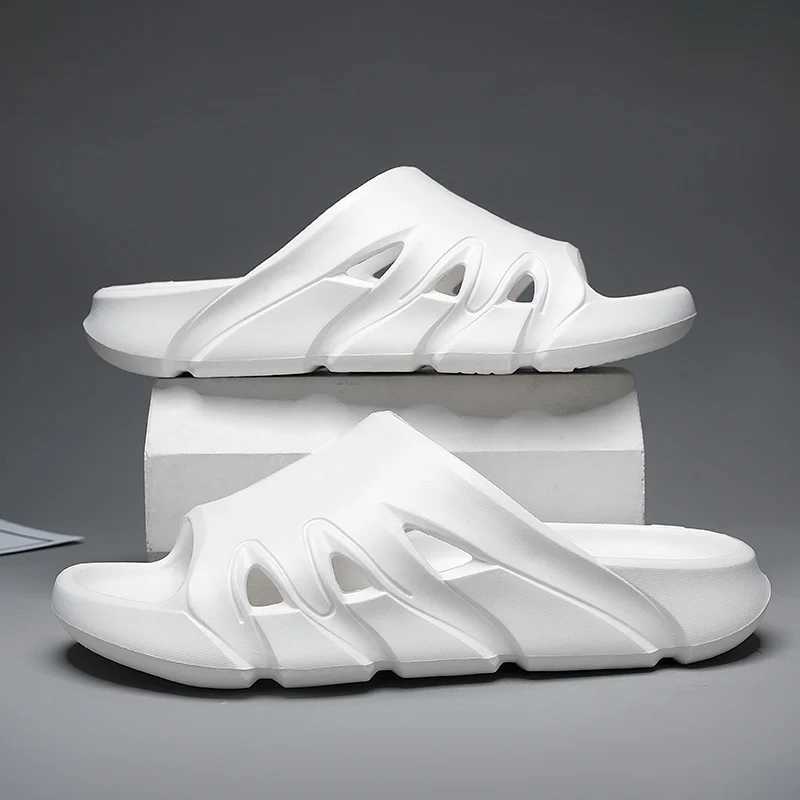 2025 Mens New Explosive Mochre Indoor Stepping Dog poop Feeling Soft Sole Waterproof High Quality Leisure Slide Y250320