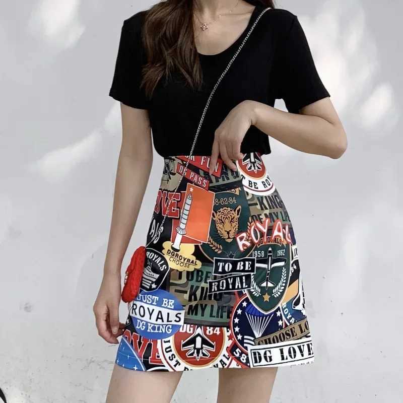Europe American Grfiti Print Skirt Women Summer High Waist A-line Skirt Wrap Hip Short Personality Ins Trend Dress StreetwearXJ250320