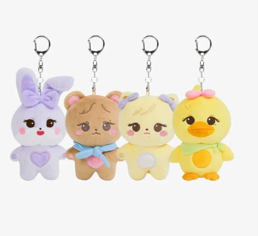 Kpop Pink Album BORNPINK 2022 World Tour Official Plush Keychain Lisa Ross Jenny JISOO Kawaii Stuffed Animal PendantXJ250319