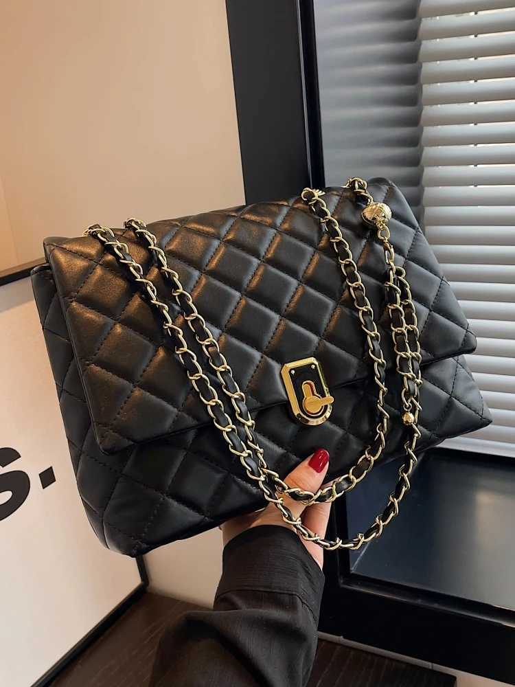 Plaid large capacity commuting cross body bag 2024 new womens Exquisite buckle zipper chain lower arm bag popular handbag trend Y250319