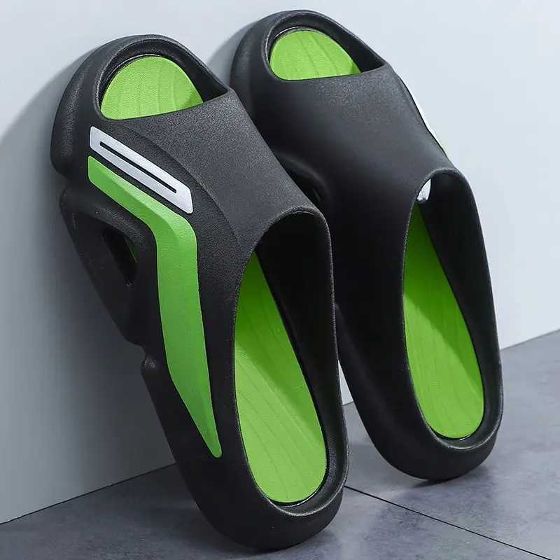 Summer mens slippers trend sports flip slippers. Wear anti slip and explosion-proof slippers. Mens outdoor thick soled and lightweight shoes Y250320