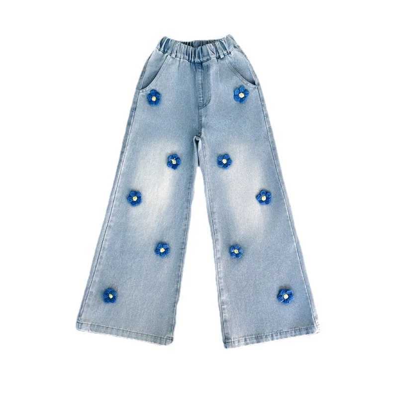 School girls winter insulated jeans floral design childrens hot denim pants directly paired with wool liningT250326
