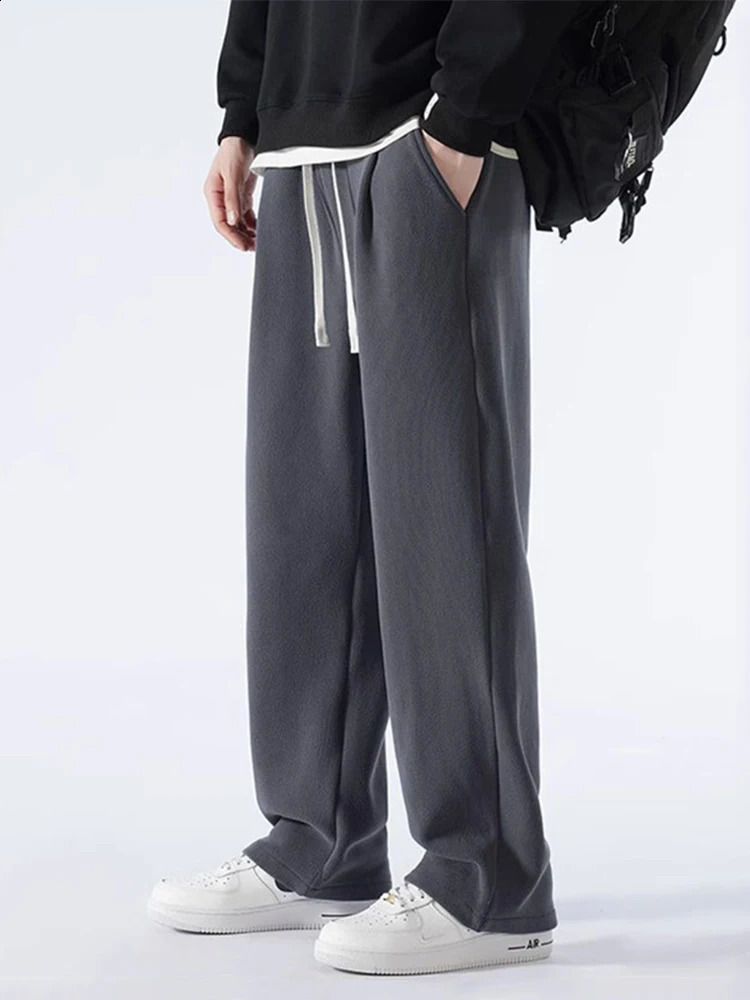 Winter Mens Sweatpants Korean Fashion Thick Warm Fleece Wide Leg Straight Loose Track Pants Male Casual Thermal Velvet Trousers 250317