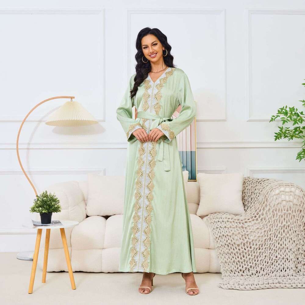 Mt109 Robe Muslim Style New Women's Wear Hot Diamond Long Sleeve V-Neck Big Swing Dress Ins