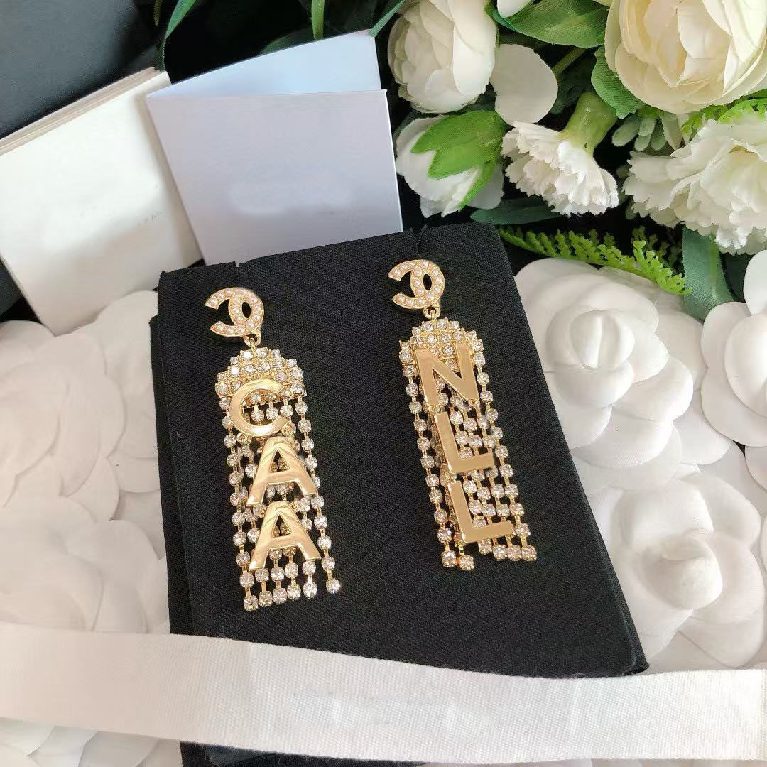 Luxury designer fashion Dangle Chandelier Earrings Women's 18k gold Crystal tassel pendant earrings for women's wedding parties birthday gift jewelry