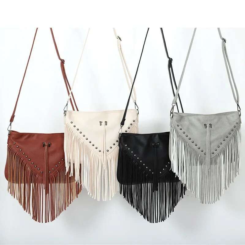 Brand Design Rivet Women Messenger Tassel Fringe Women's Shoulder Bags Handbag Travel Female Crossbody Bag Ladies Clutches