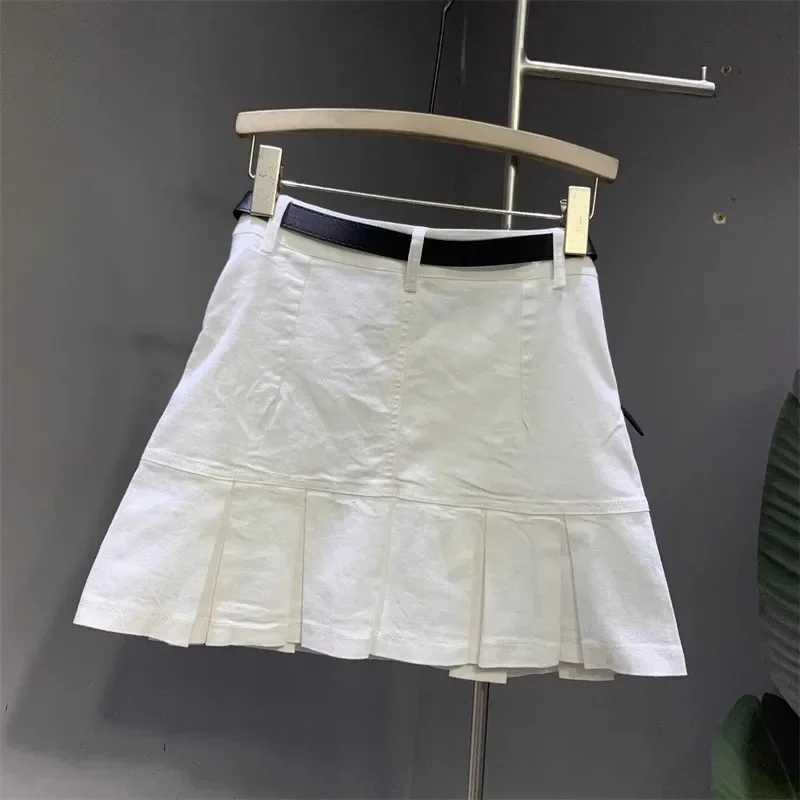 Whitim High Waisted Mini Dress made of Korean cotton skis with pleats newly arrived in spring and autumn 2024 for women with back exposure HiXJ250320