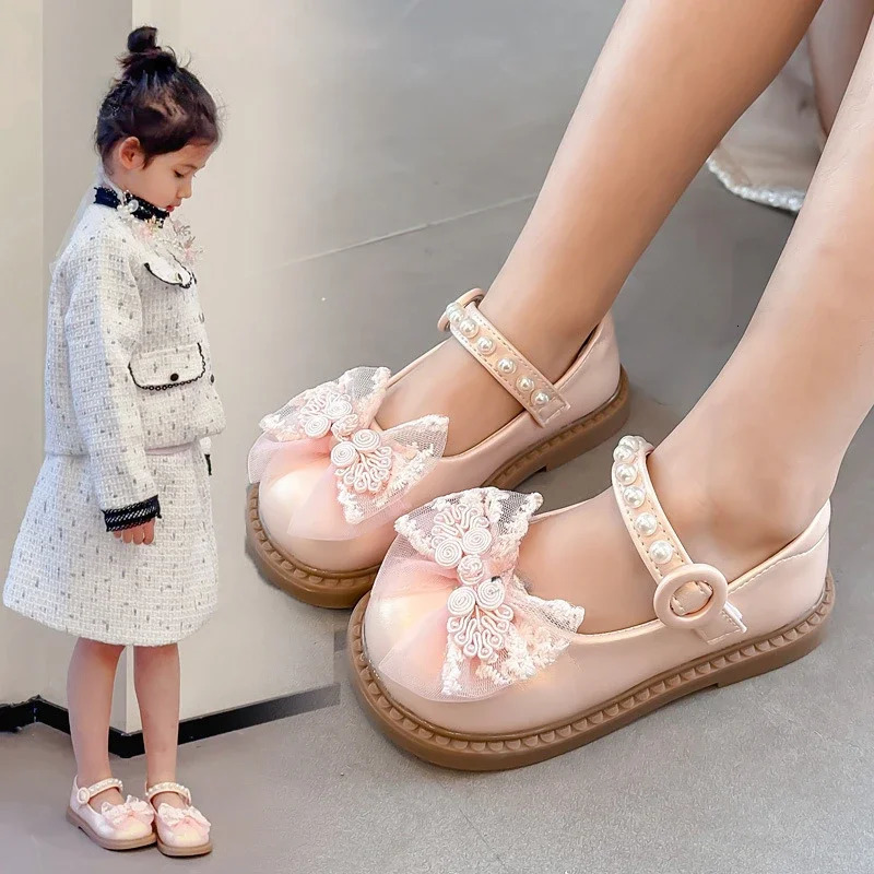 Girl Princess Shoes SpringSummer Style Bow Childrens Anti slip Soft Bottom Bead PU Leather Cushion Size 2334 250319