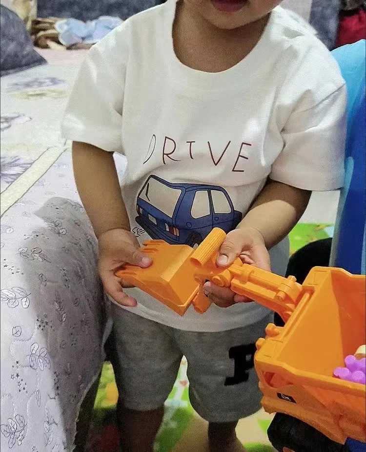 100% pure cotton half sleeved T-shirt for boys and children 2024 summer unisex baby clothing sports and casual T-shirt cartoon car fashion zipper shir