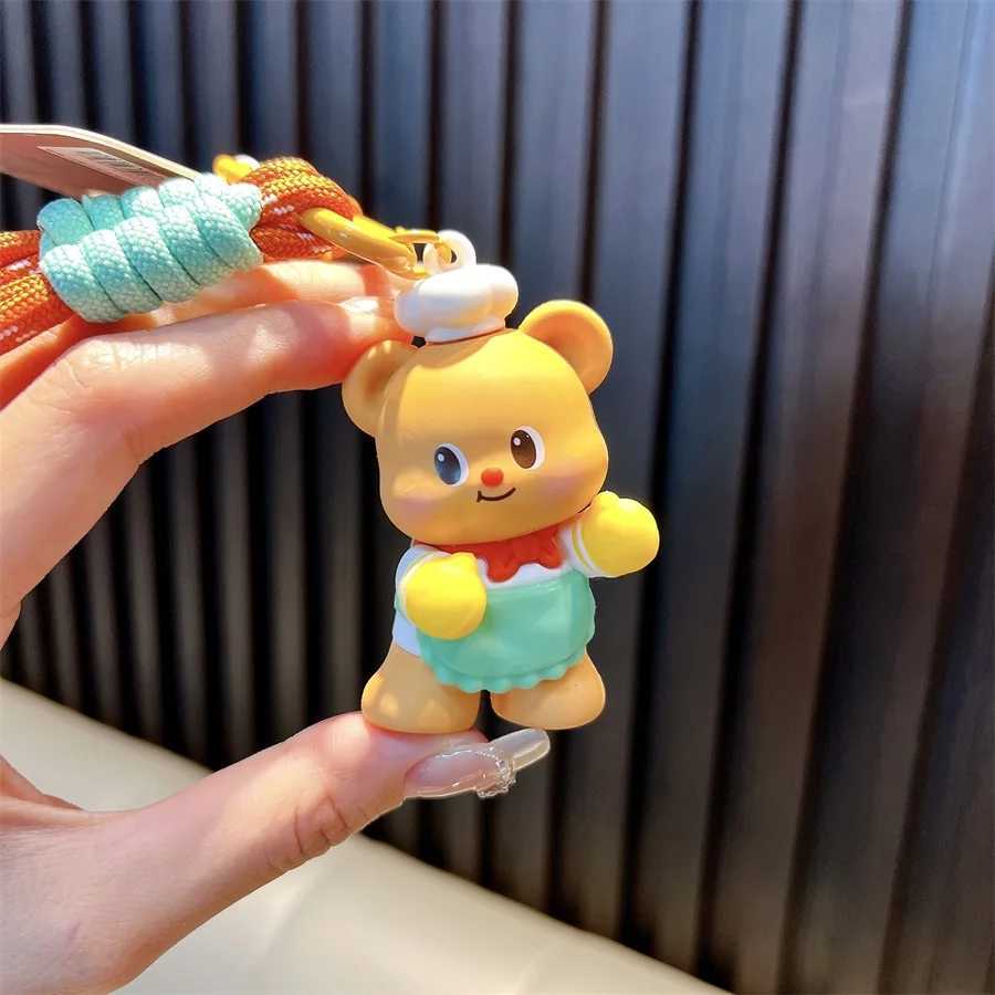 Cartoon Butter Bear Keychain Pendant Cute Fashion Doll Creative Car Keychain Ring Luggage Accessories Gift for ChildrenXJ250319