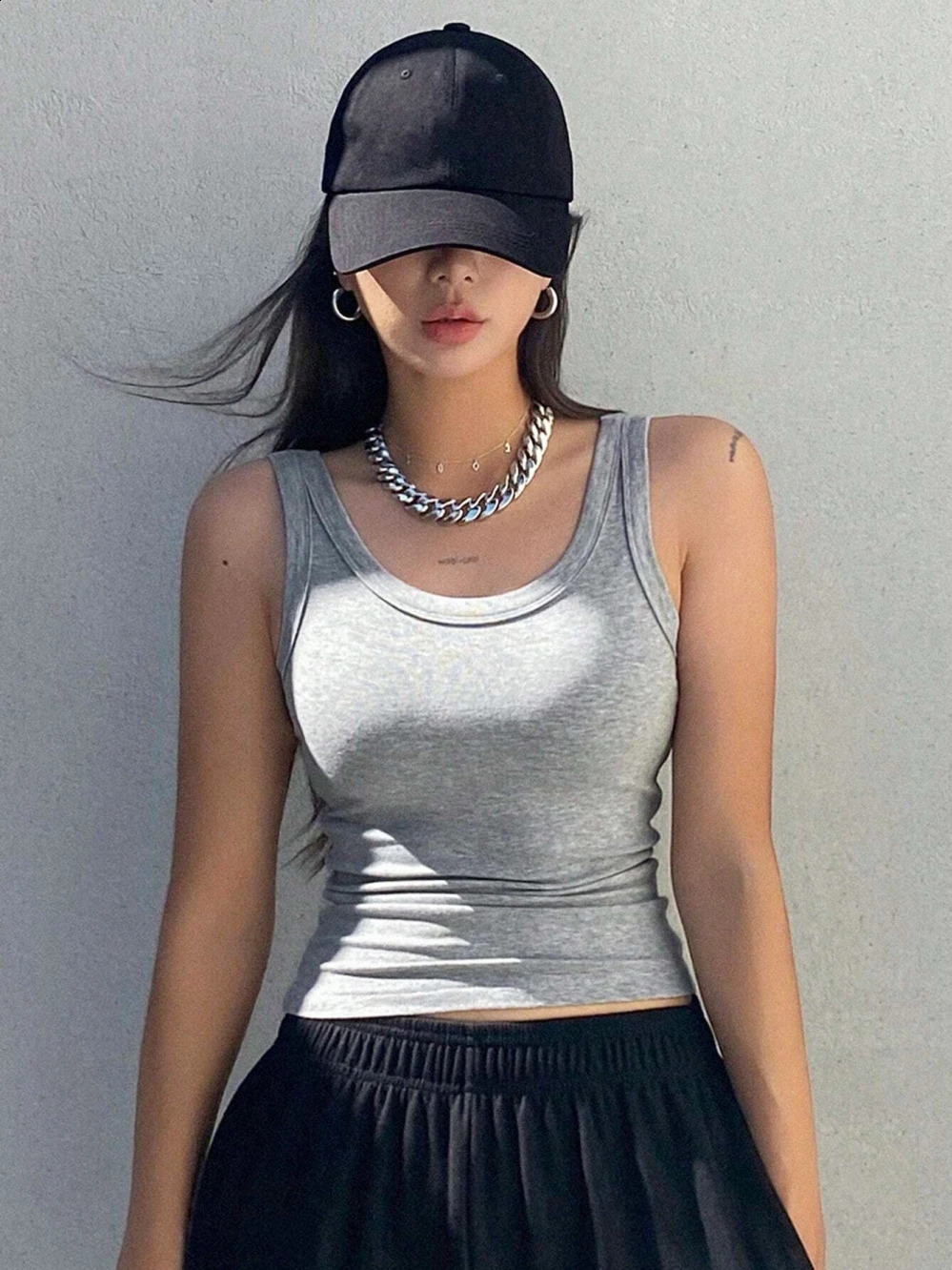 Womens vest soft top summer tight sexy knitted sleeveless 250319