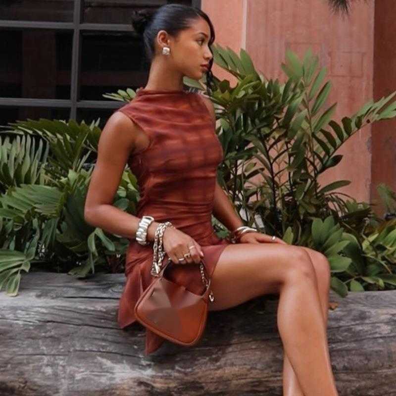 Fashion women's new style temperament mid waist pleated short skirt plaid printed dress 250315