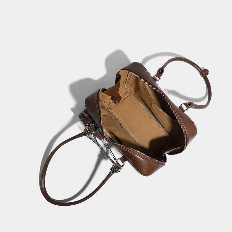 Boston Bowg Bags For Women Designer Handbag Purse 2025 New Vintage Large Capacity Chain Decoration Underarm Shoulder