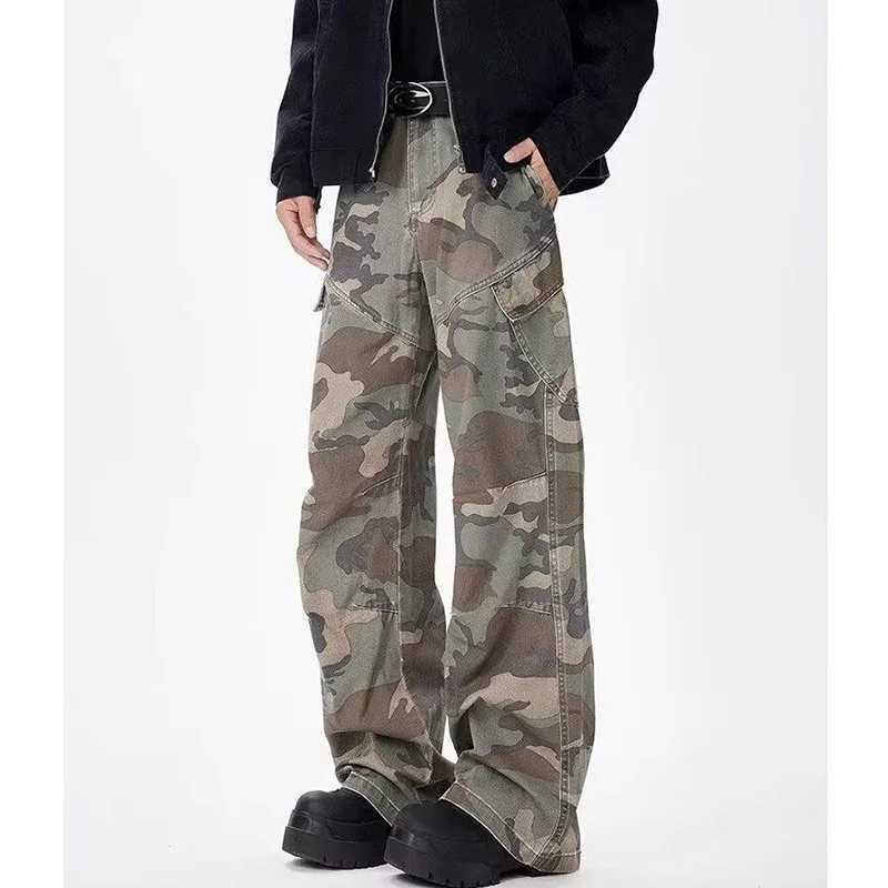 American style retro camouflage unisex pants 2025 Ropa Y2K mens new washed pure cotton straight wide leg pantsT250319