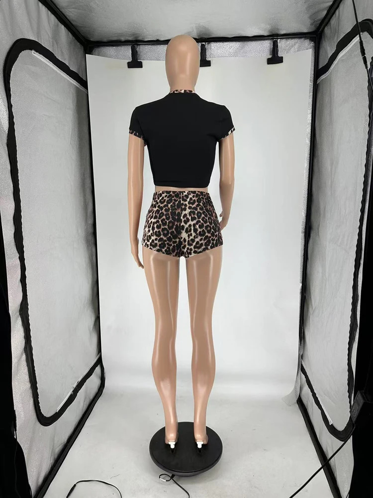 2025 Summer Women 2 Piece Outfits Leopard Print Round Neck Pocket Crop Tops and Mini Shorts Set Girl Casual Sexy Suit 250319