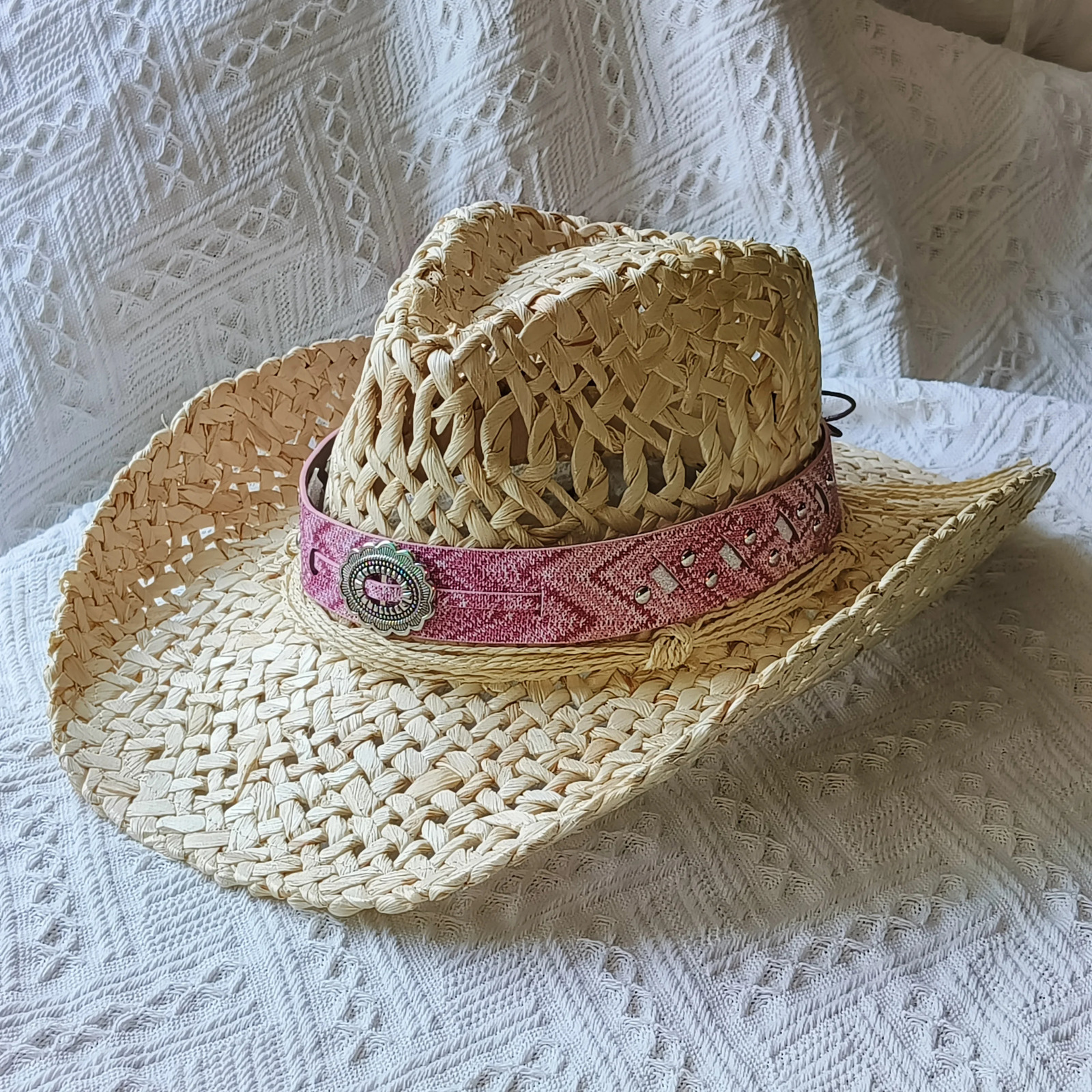 cowboy straw hat wholesale natural corn grass handmade cowboy hats For Men And Women Sun Protection Hats Outdoor Wide Brim cap 250320