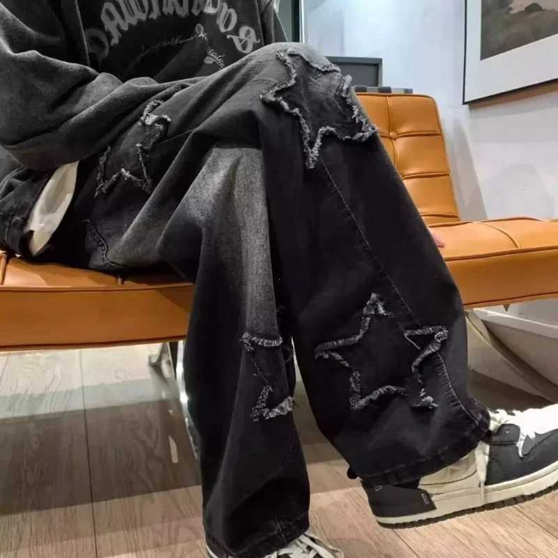 2024 New Fashion Star Towel Embroidered Brown Mens Jeans Y2K Straight Hip Hop Cotton Mens Trousers Pantalon HommeT250319