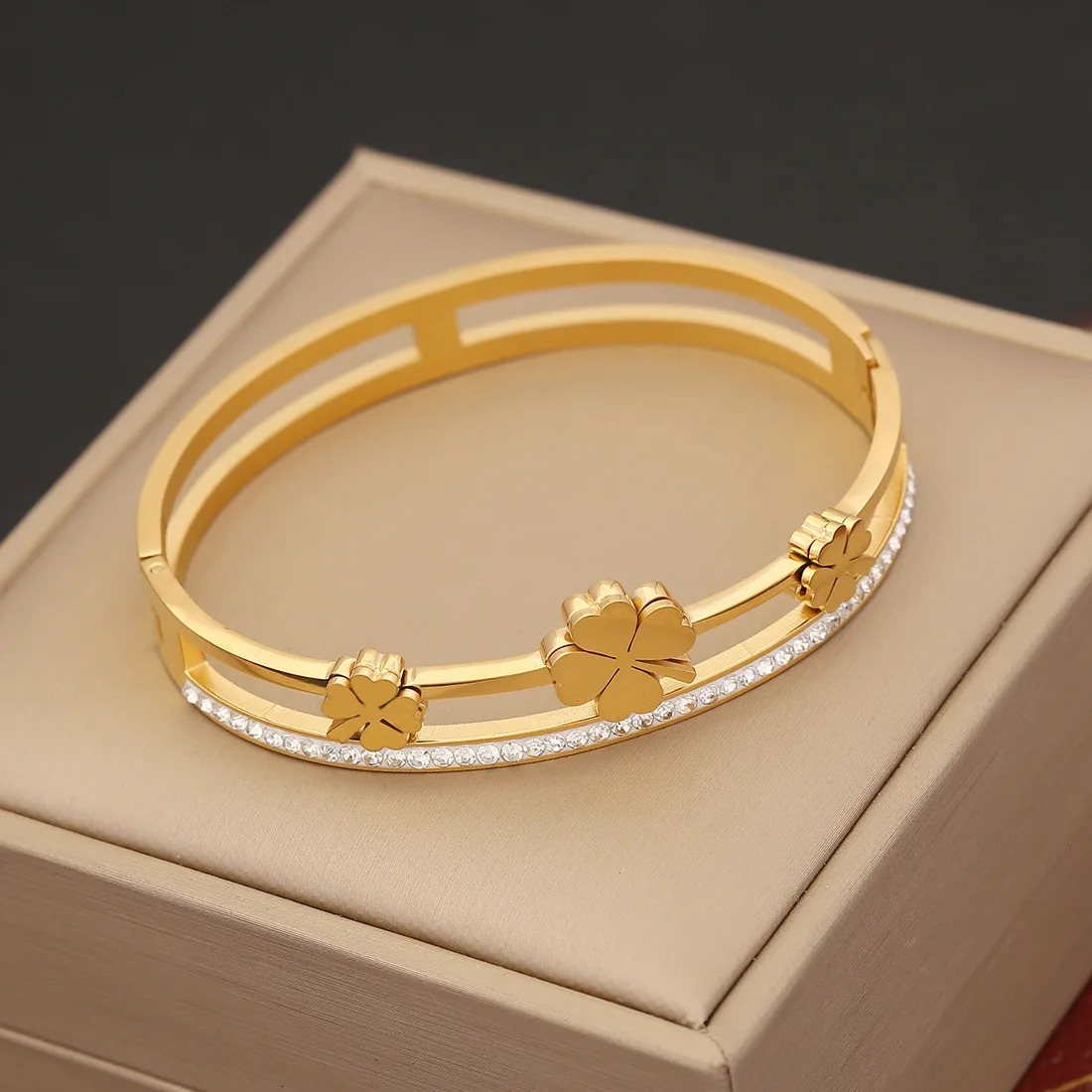 Waterproof Cubic Zircon Bangles Stainless Steel Bracelets Tarnish Free Jewelry for Women Factory Wholesales Customize 250320