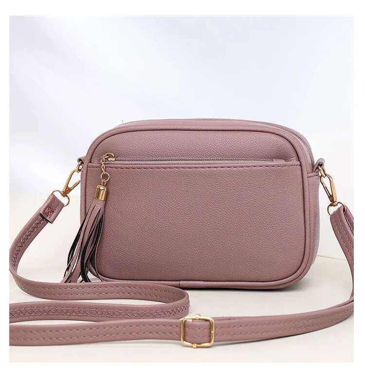 Elegant Minimalist Vintage Crossbody Bag For Women - Stylish Leather Clutch With Designer Letter Trendy Commuter Purse