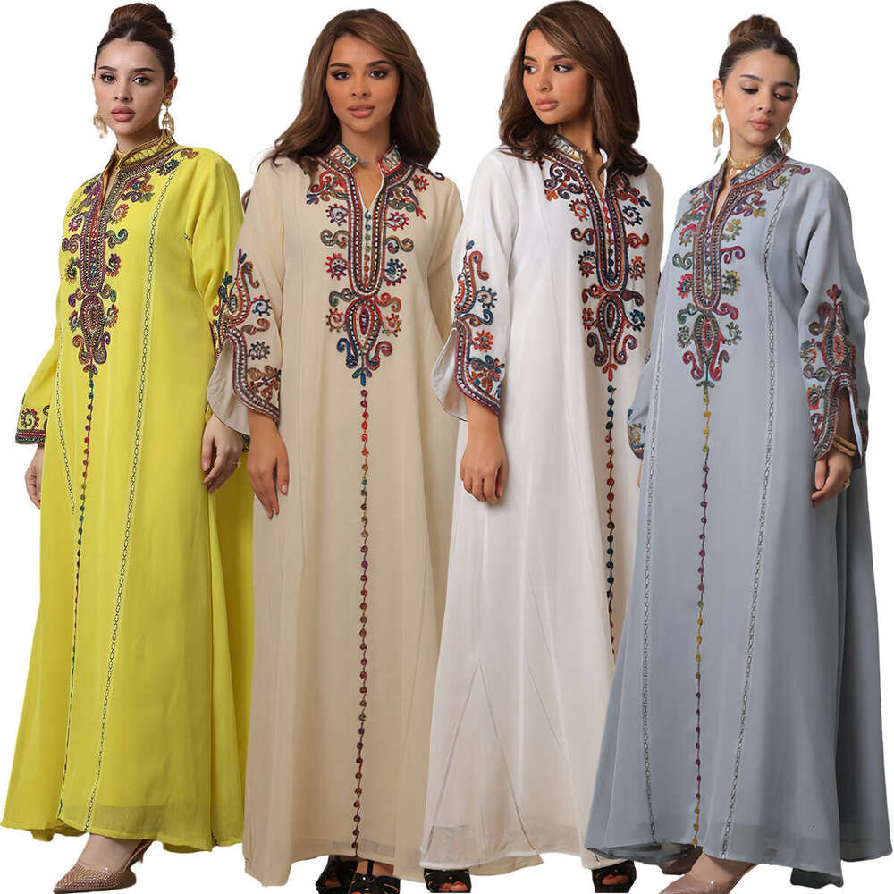 4069 Muslim Robe Heavy Duty Rope Embroidery Craft Casual Dress Women's Wear