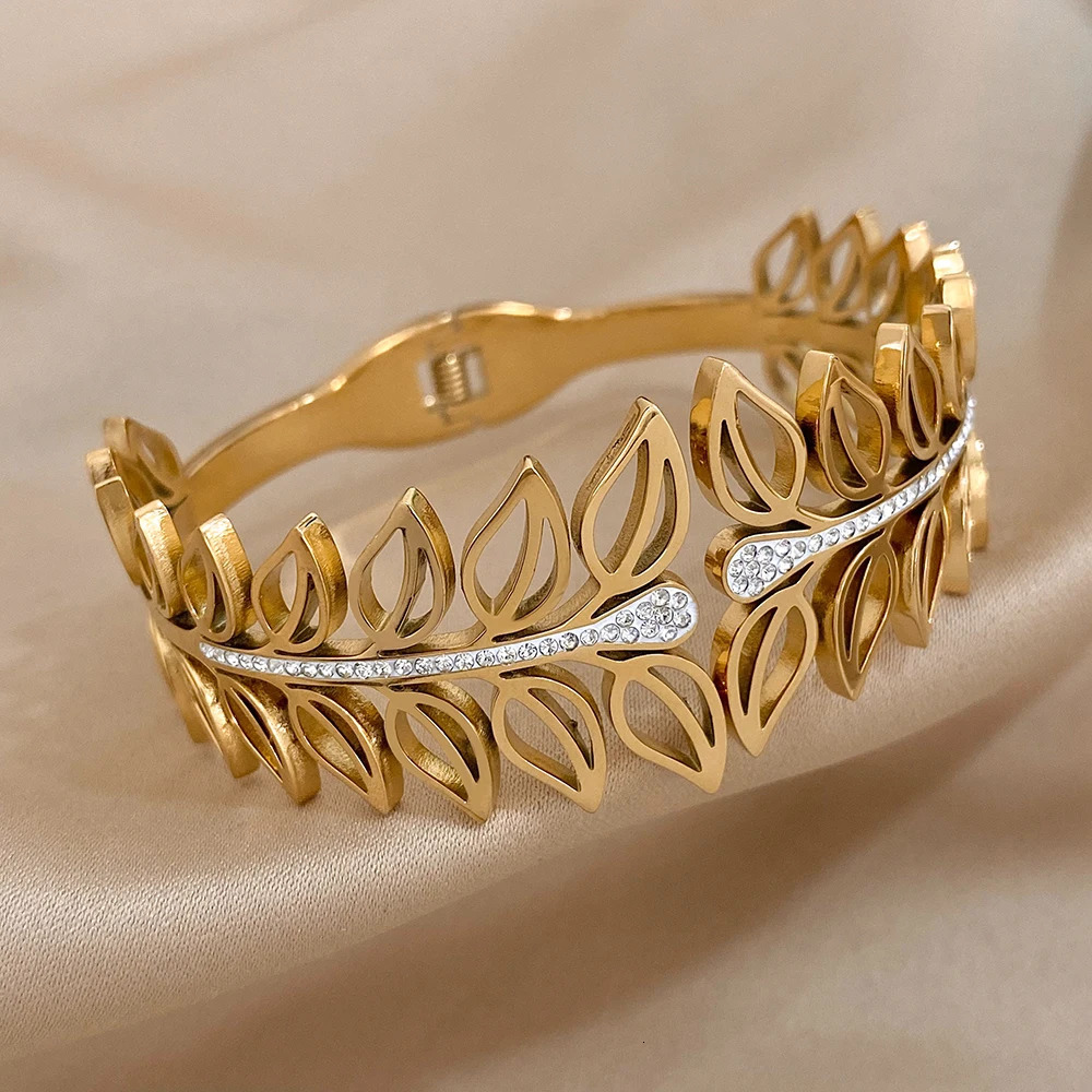 Greatera 316L Stainless Steel Hollow Leaves Cuff Bracelet Wide Bangles for Women Gold Plated Rhinestone Charm Bracelet Jewelry 250320