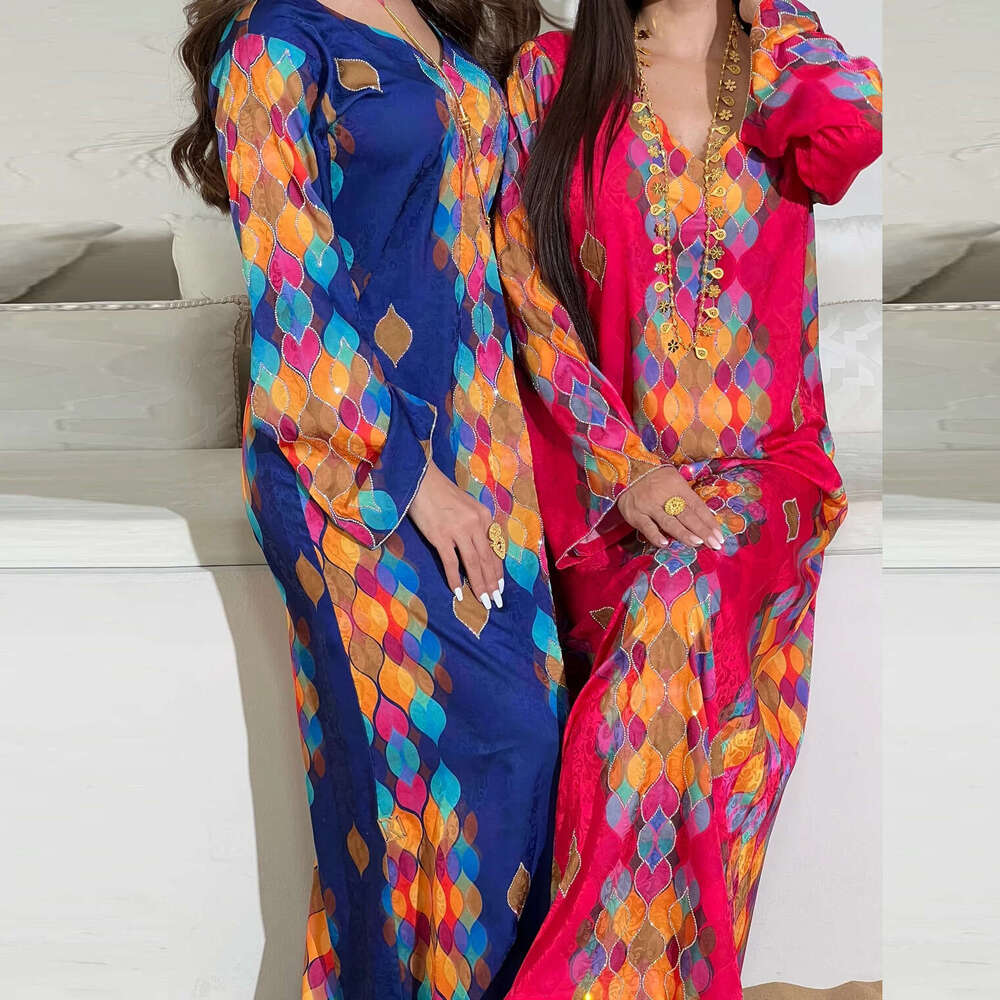 Ab396 Muslim Printed Rhinestone V-Neck Elegant Sleeved Dress Women's Long Skirt Robe