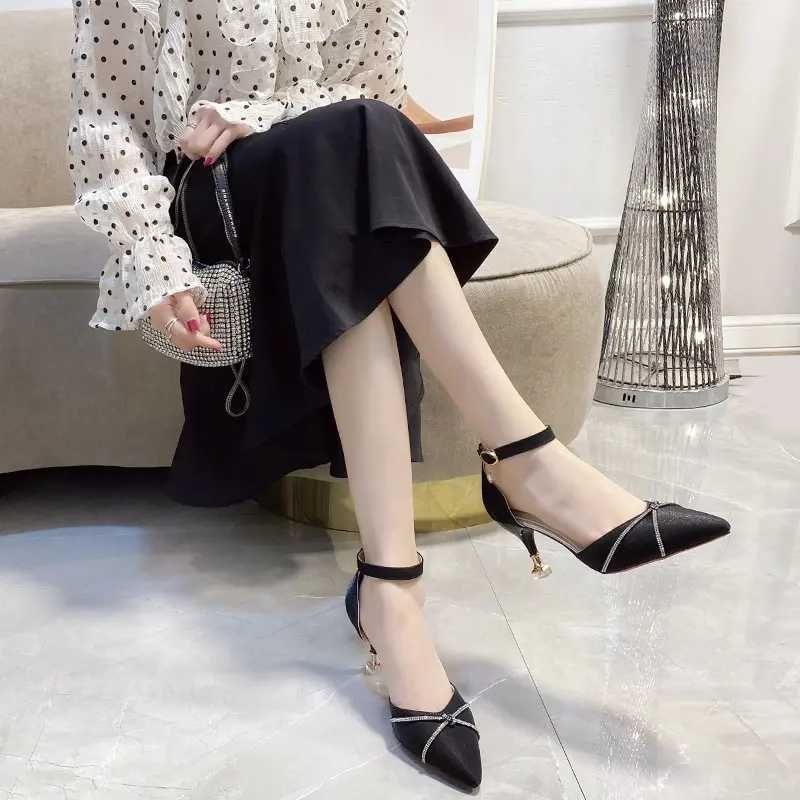 Red satin wedding shoes spring new pointy-ed rhinobas e-word buckle hollow wens single shoes stiletto h Y250319