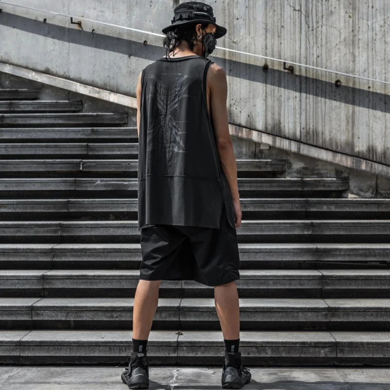 Spring Summer Men Reflective Sport Tank Tops Y2K Dark Punk Style Techwear Vest Personality Printed Sleeveless T Shirt 250318