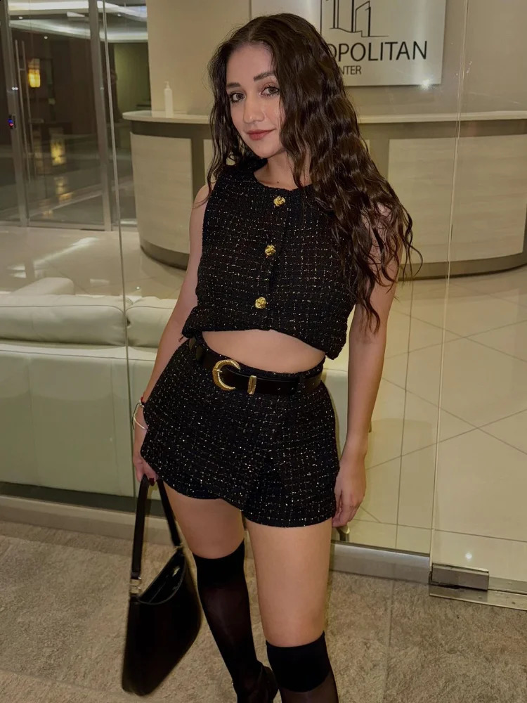 Elegant tweed shorts set womens ultra-thin single chest O-neck vest high waisted shorts with belt fashionable womens clothing for spring 250318