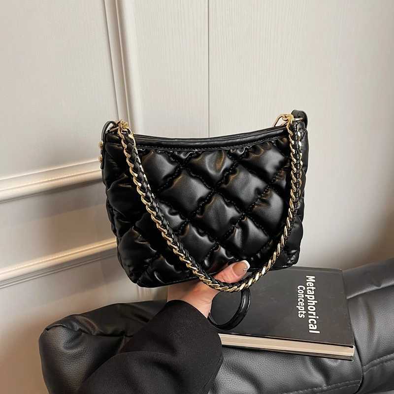 Classic design leather handbag womens shoulder bag ten font messenger bag luxurious elegant and popular Y250319