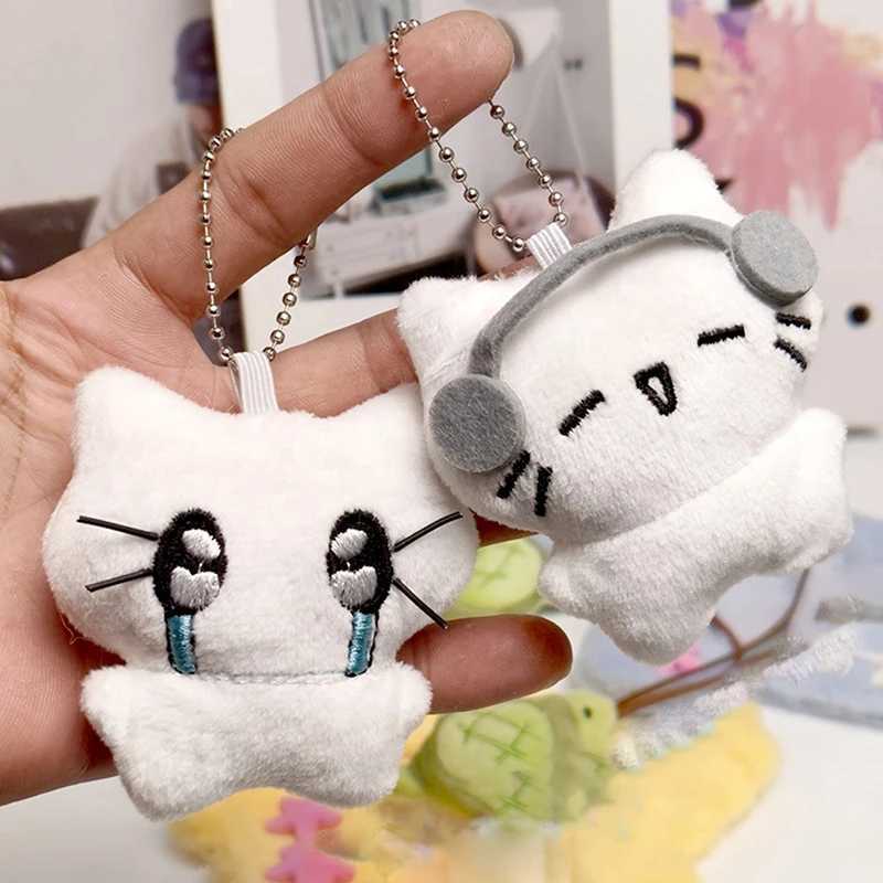 Cute headphones kitten couple keychain mini crying cat doll plush keychain cartoon dog bee bag pendant charming backpack decorationXJ250319