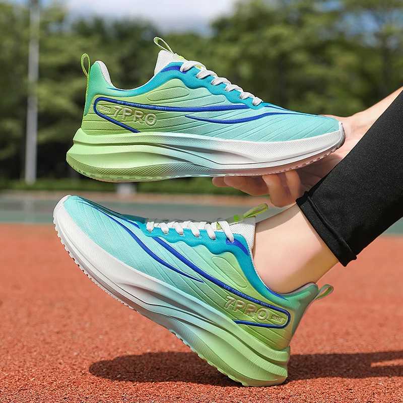 Mens running shoes large size lightweight casual outdoor sports plain weave tennis shoes 2024 fashionable and comfortable lace sports shoesW250320