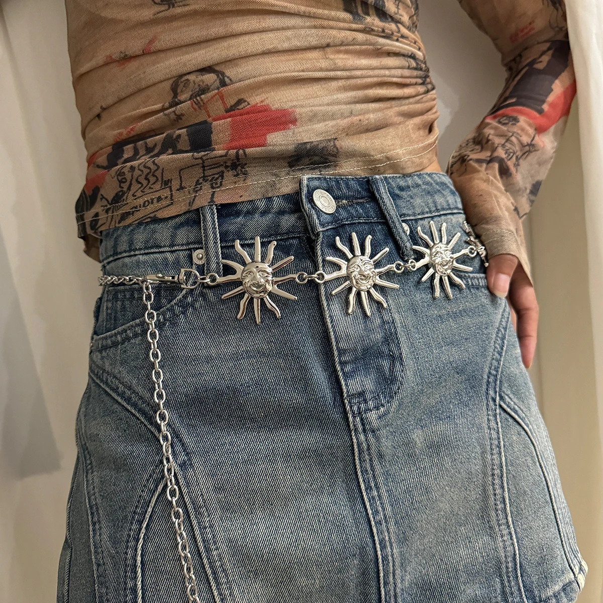 Punk Hip Hop Style All-match Waist chain sun Vintage Metal Womans Belt For Dress Moon High Waist Chain Belt for Women 250320