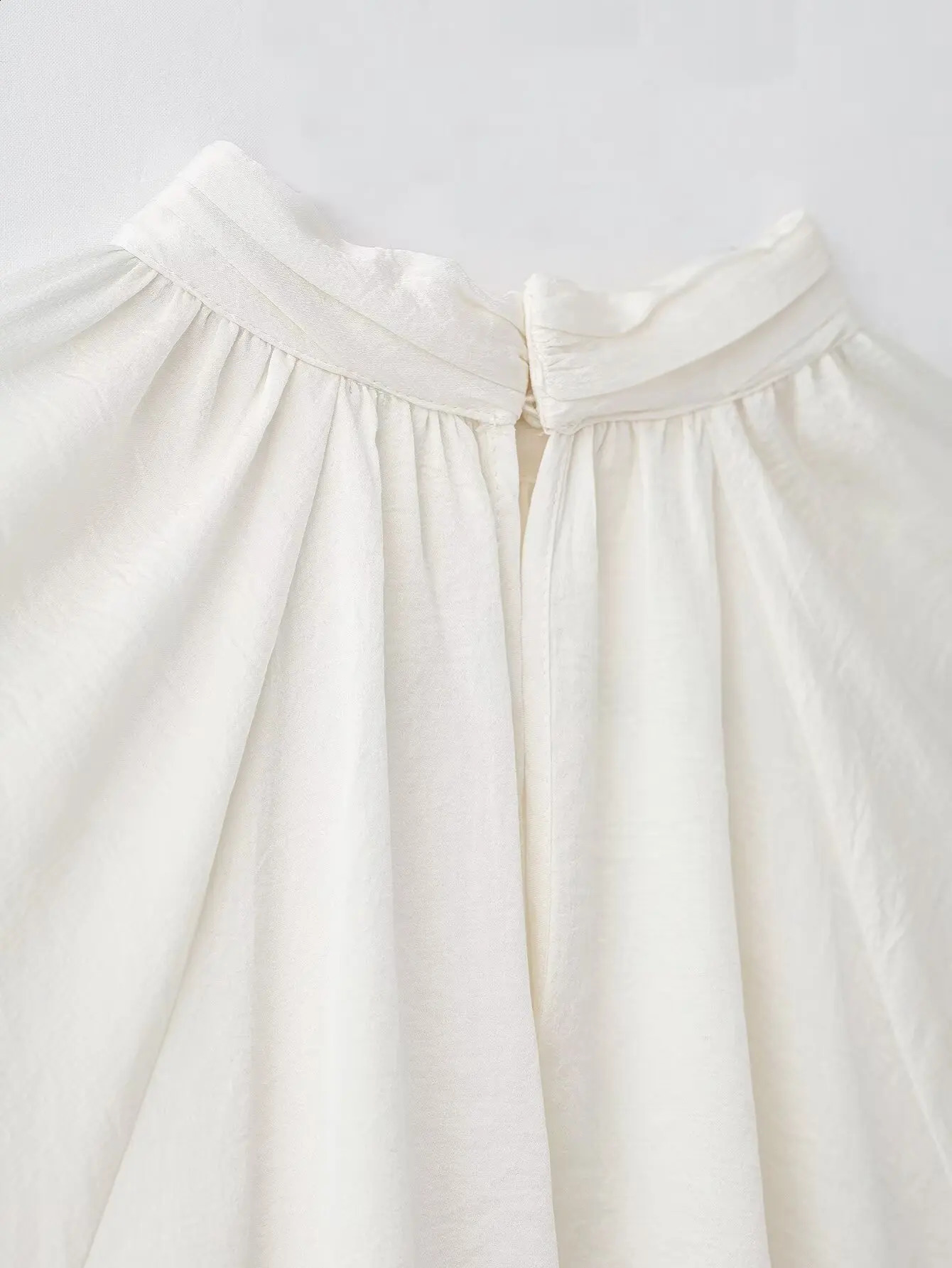 Spring 2025 Ruffle Folding Shirt Womens Elegant Top 250319