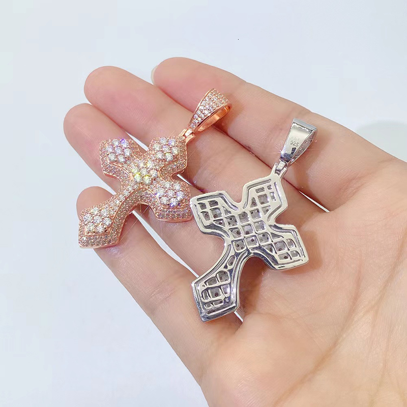 S925 Silver Iced Moissanite Cross Pendant Women Men 16k Gold Finish D Color VVS Hiphop Pendant Necklace Pass Tester Party Gift